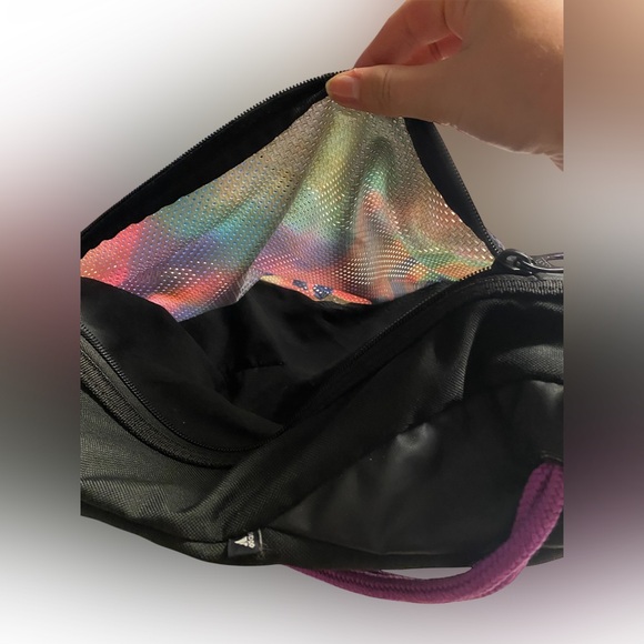 Adidas Drawstring Bag - Picture 3 of 5